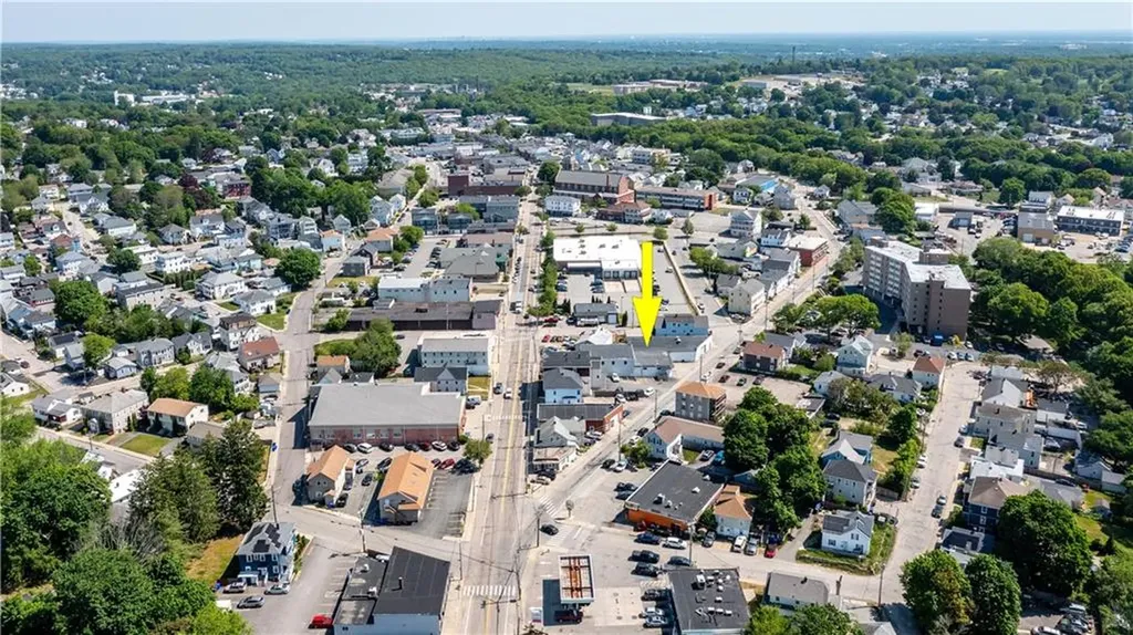 75 Roberts Street West Warwick RI 02893