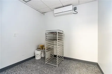 75 Roberts Street West Warwick RI 02893