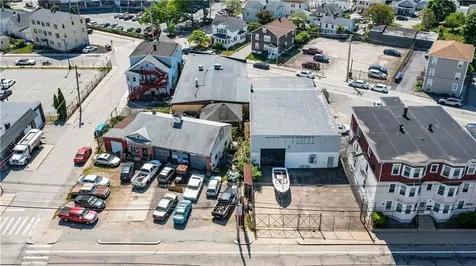75 Roberts Street West Warwick RI 02893