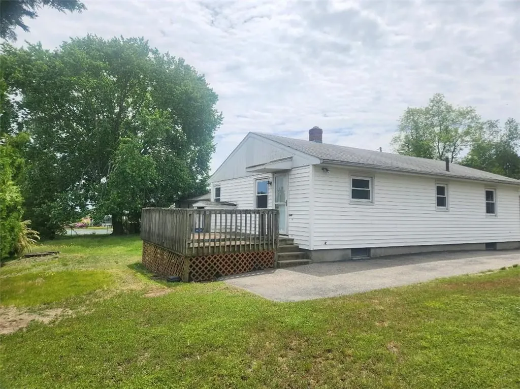 115 Hazelton Street Cranston RI 02920