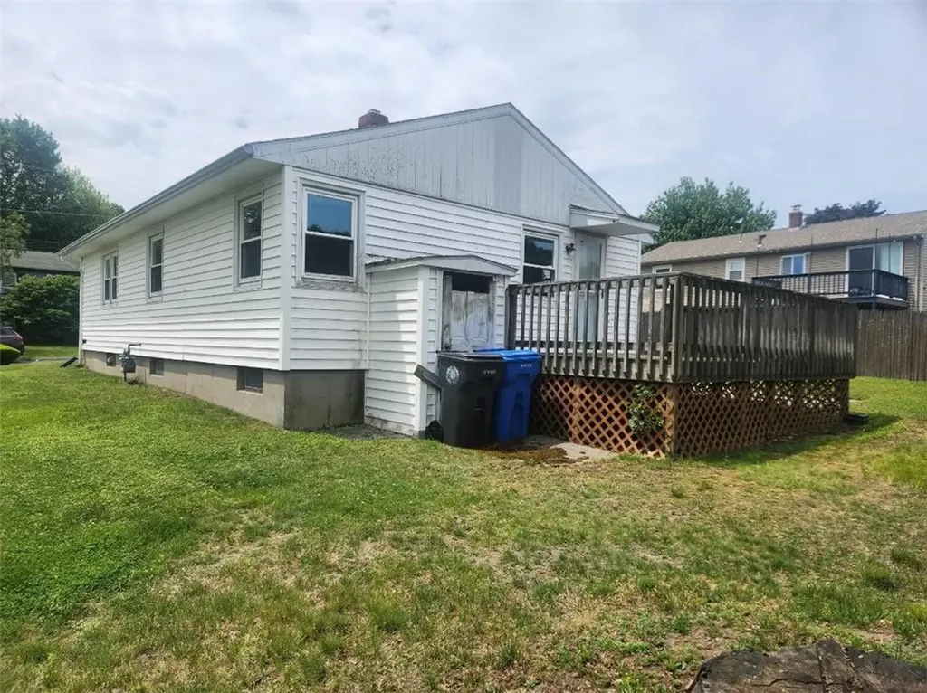115 Hazelton Street Cranston RI 02920