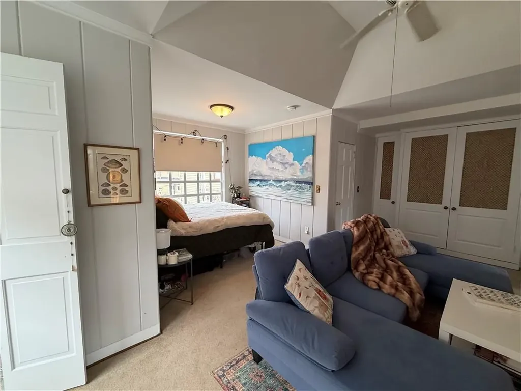 107 John Street Newport RI 02840