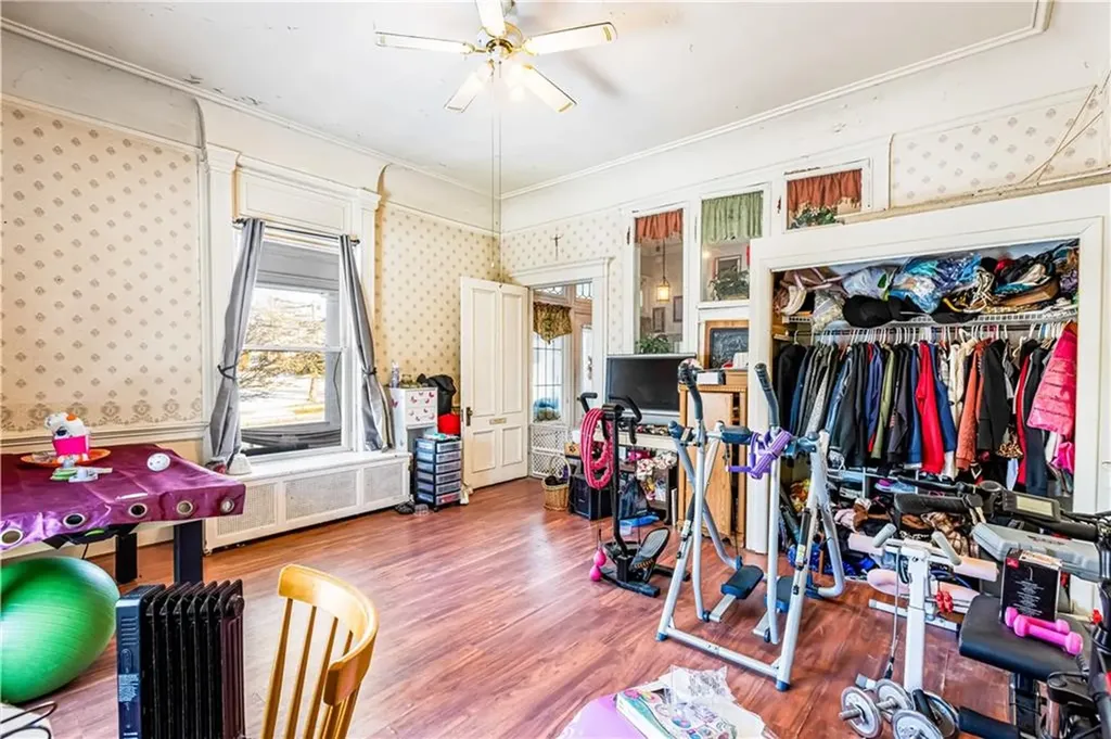 274 Harris Avenue Woonsocket RI 02895