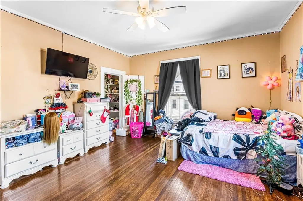 274 Harris Avenue Woonsocket RI 02895