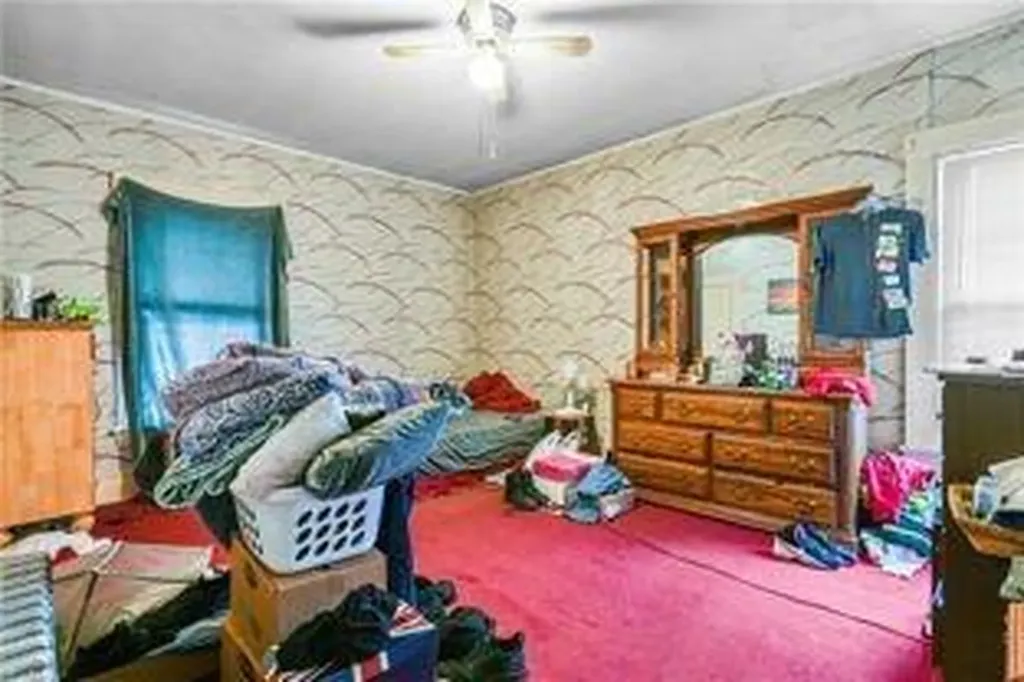 274 Harris Avenue Woonsocket RI 02895