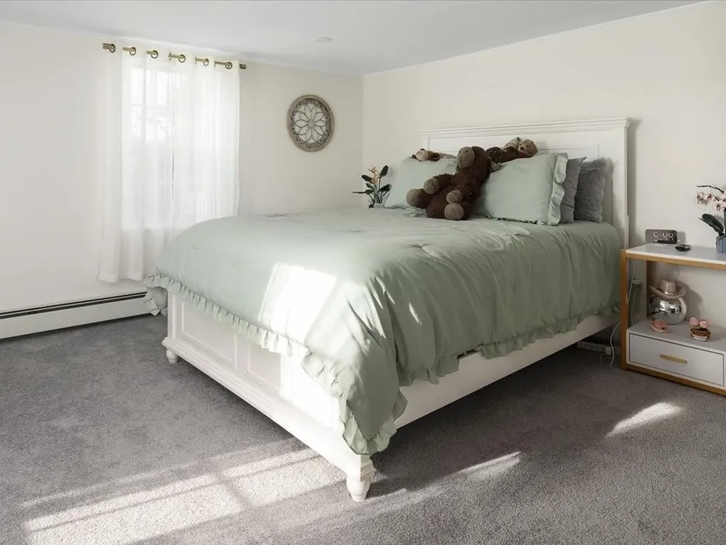121 Talcott Street Woonsocket RI 02895
