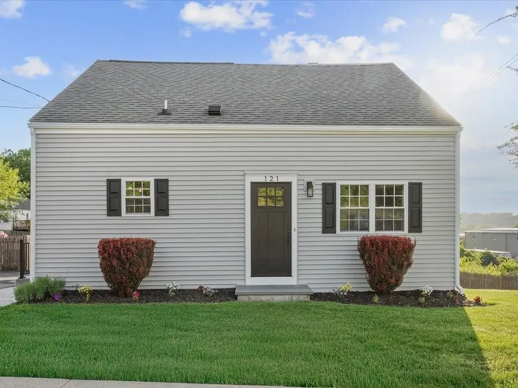 121 Talcott Street Woonsocket RI 02895