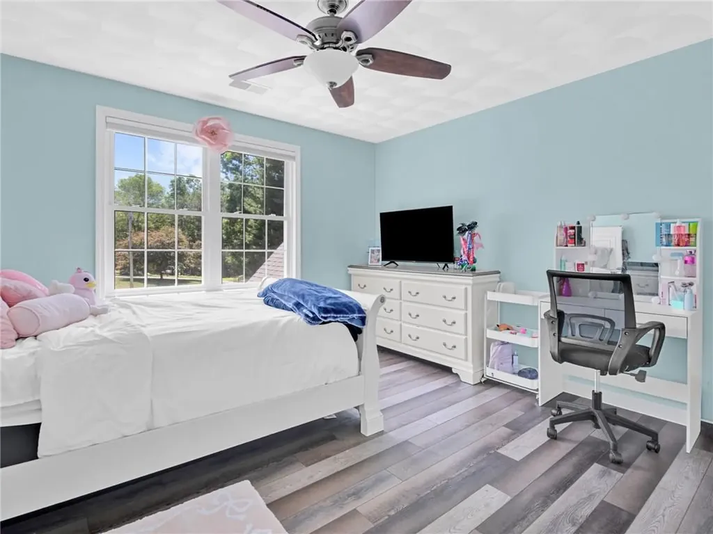 5 Weymouth Lane Coventry RI 02816