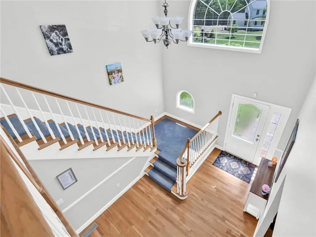 5 Weymouth Lane Coventry RI 02816