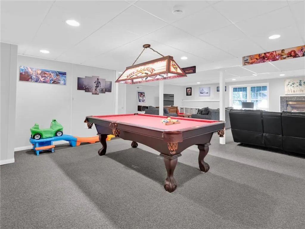 5 Weymouth Lane Coventry RI 02816