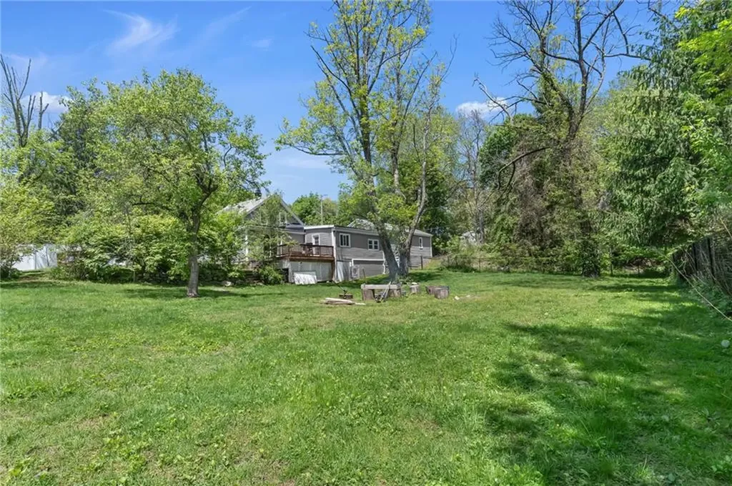 19 Hardwick Street Cumberland RI 02864
