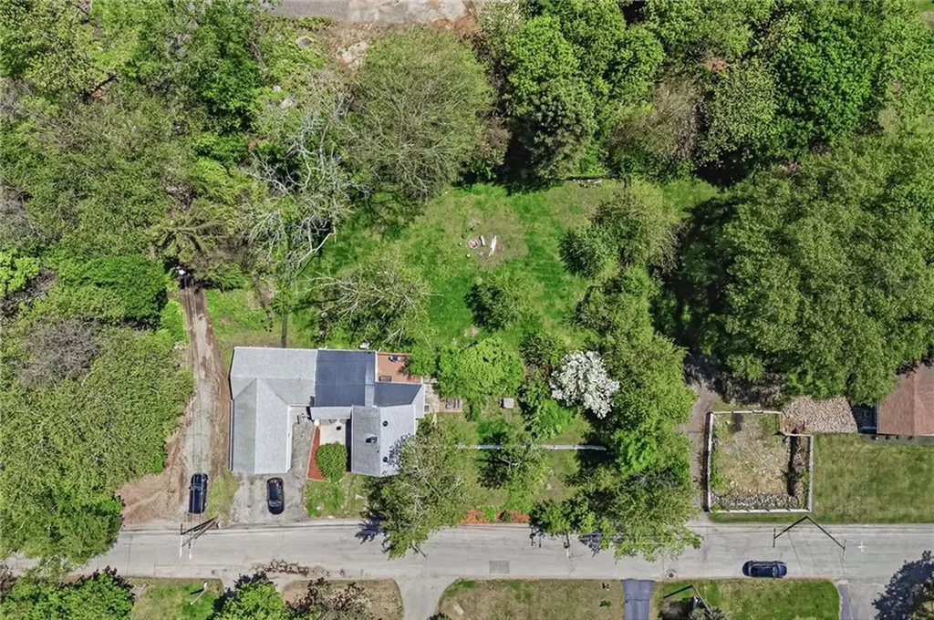 19 Hardwick Street Cumberland RI 02864