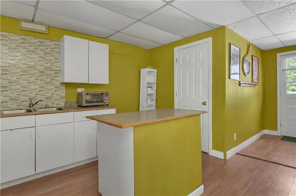 19 Hardwick Street Cumberland RI 02864