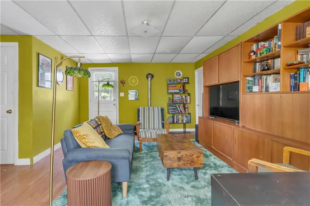 19 Hardwick Street Cumberland RI 02864