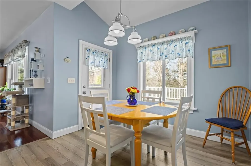 17 Blackwells Landing Brooklyn CT 06234