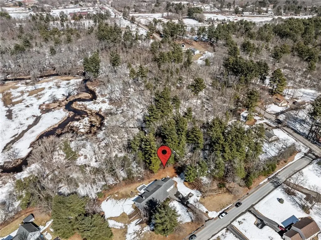 17 Blackwells Landing Brooklyn CT 06234