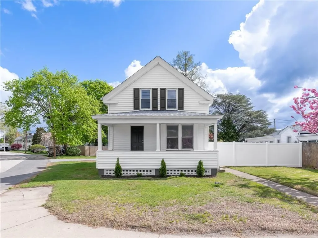 990 Pawtucket Avenue East Providence RI 02916