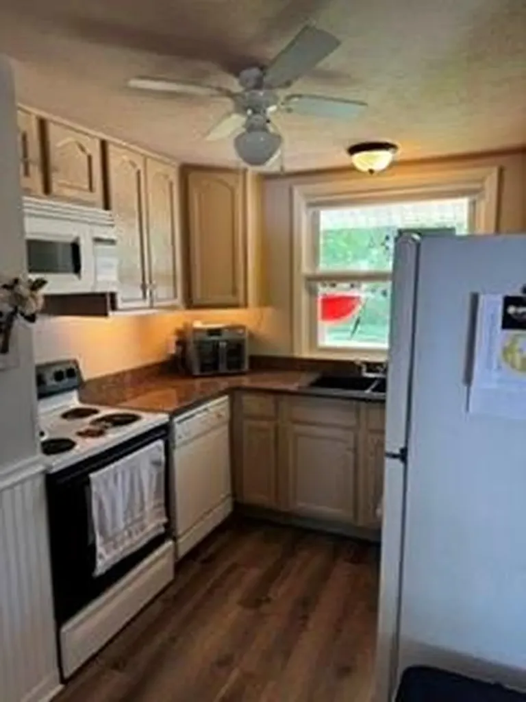 40 Kingsland Court Charlestown RI 02813