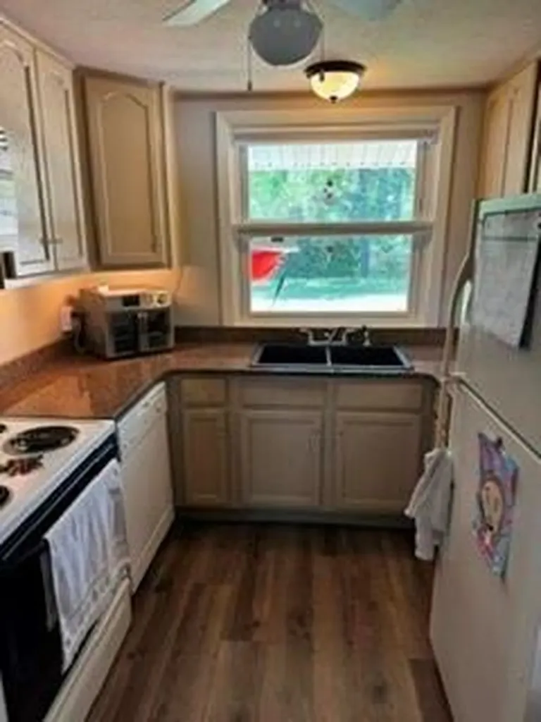 40 Kingsland Court Charlestown RI 02813