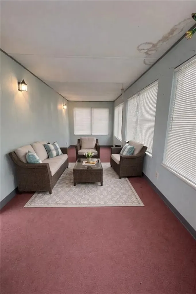 7 Bella Avenue Pawtucket RI 02861