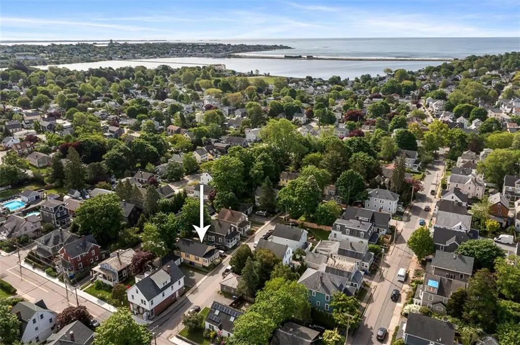 4 Findlay Place Newport RI 02840