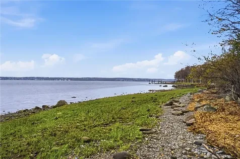 11 Cedar Drive Bristol RI 02809