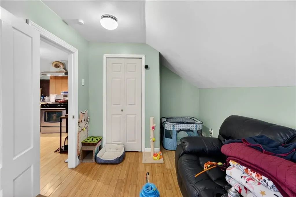 8 Arlington Avenue Cranston RI 02920