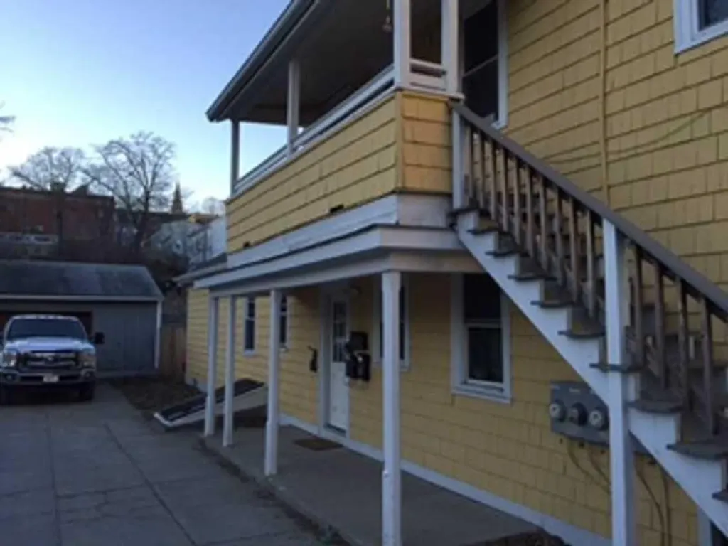 91 103 Duke Street East Greenwich RI 02818