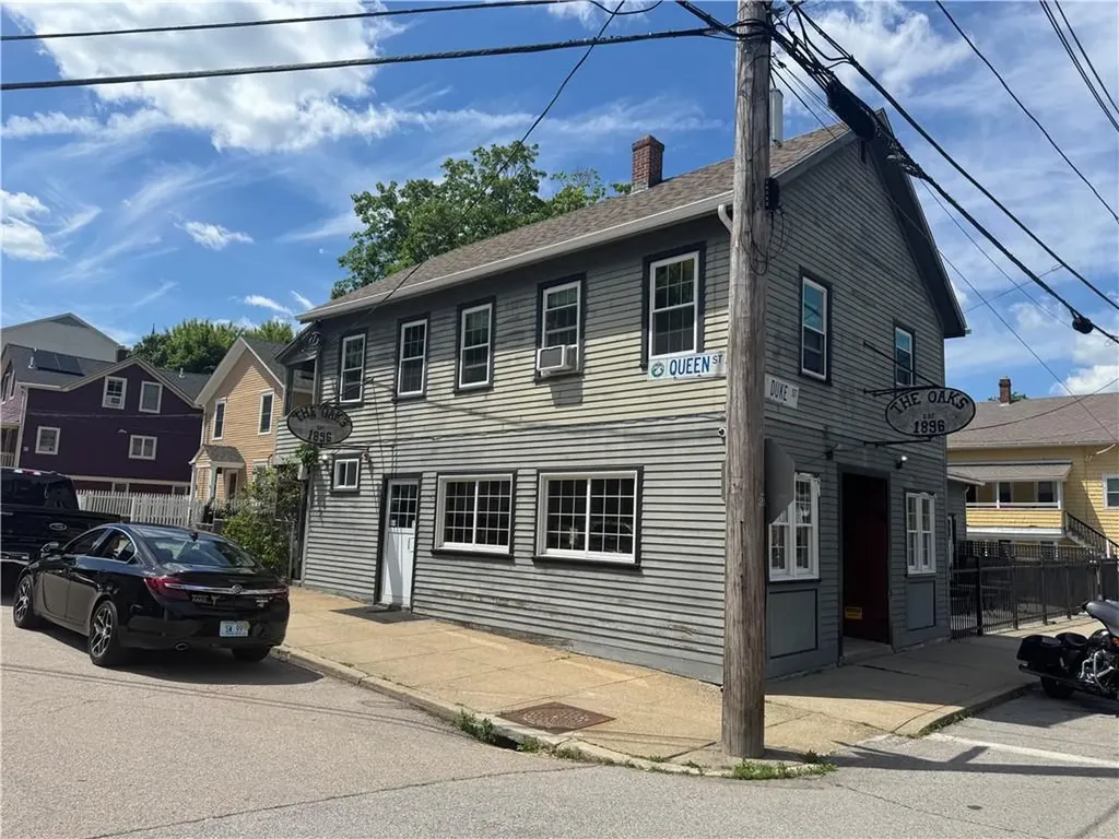 91 103 Duke Street East Greenwich RI 02818