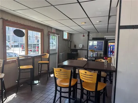 91 103 Duke Street East Greenwich RI 02818