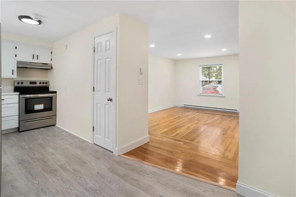 370 Montgomery Avenue Cranston RI 02905