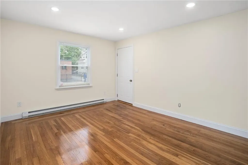 370 Montgomery Avenue Cranston RI 02905