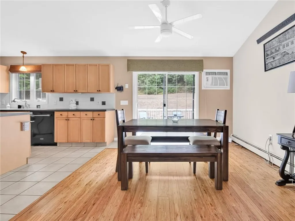 167 Vernon Drive Glocester RI 02814