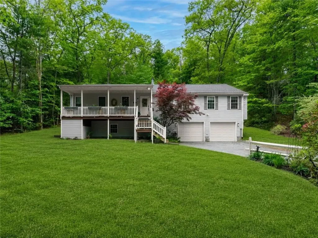 167 Vernon Drive Glocester RI 02814