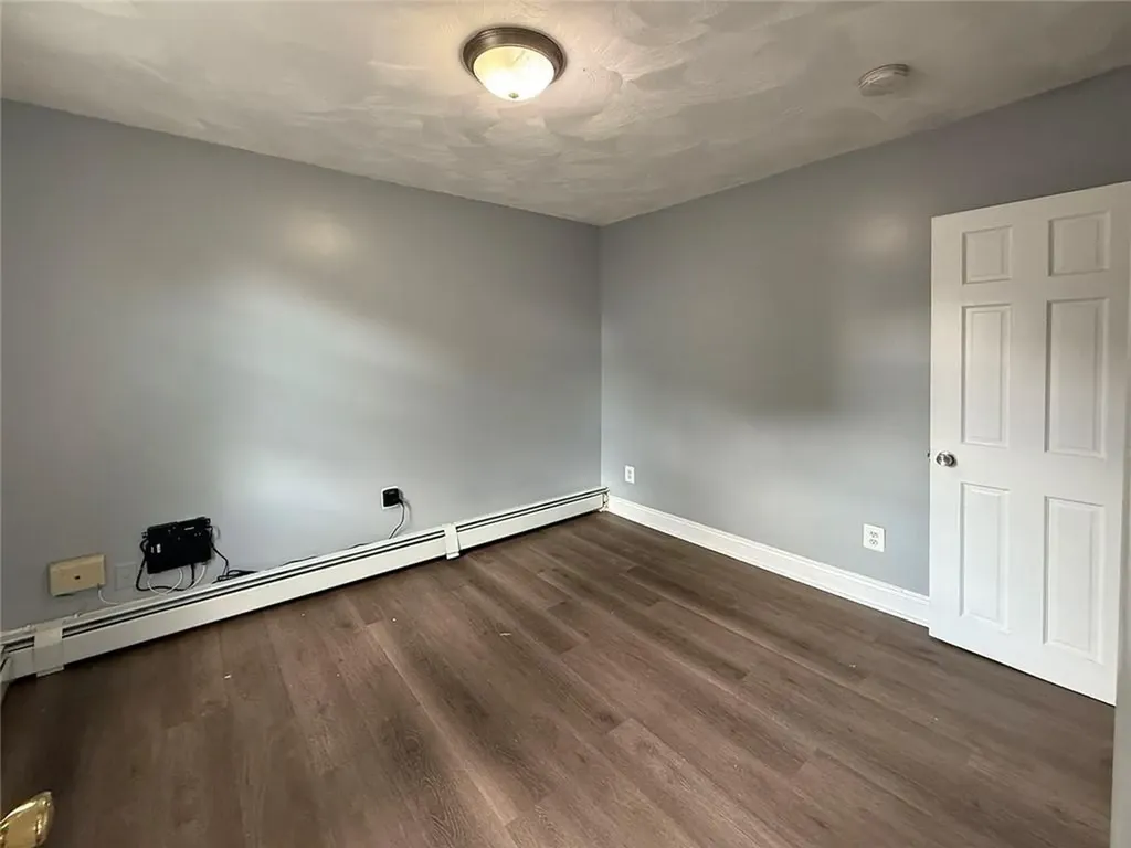 77 Julian Street Providence RI 02909