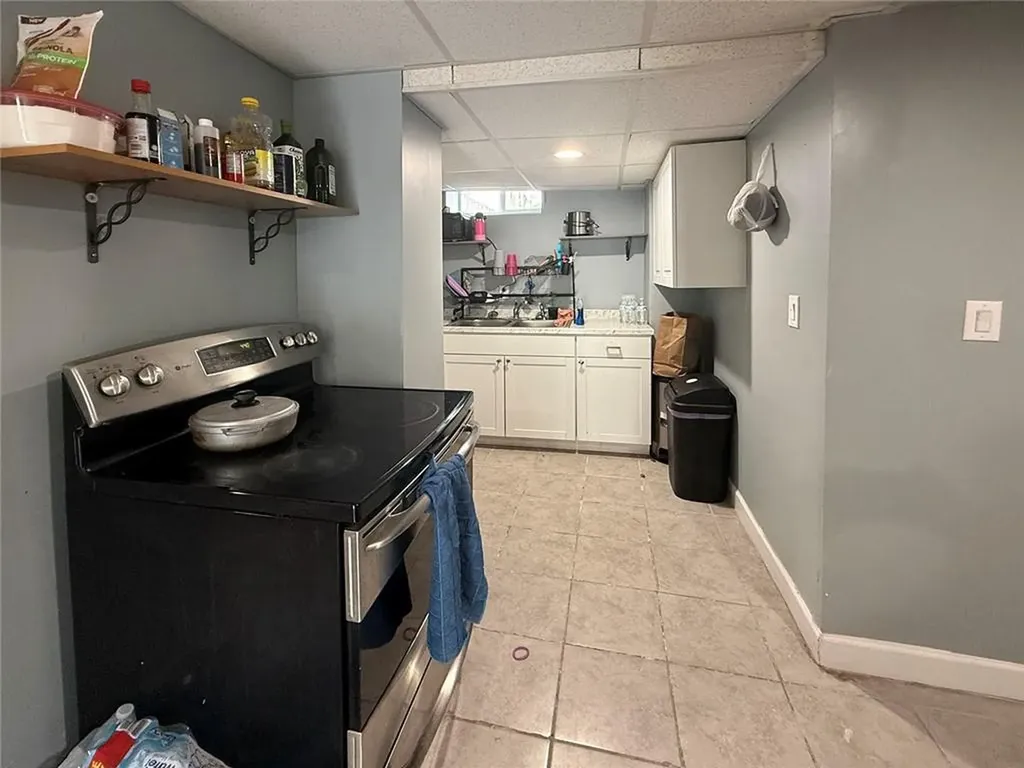 77 Julian Street Providence RI 02909