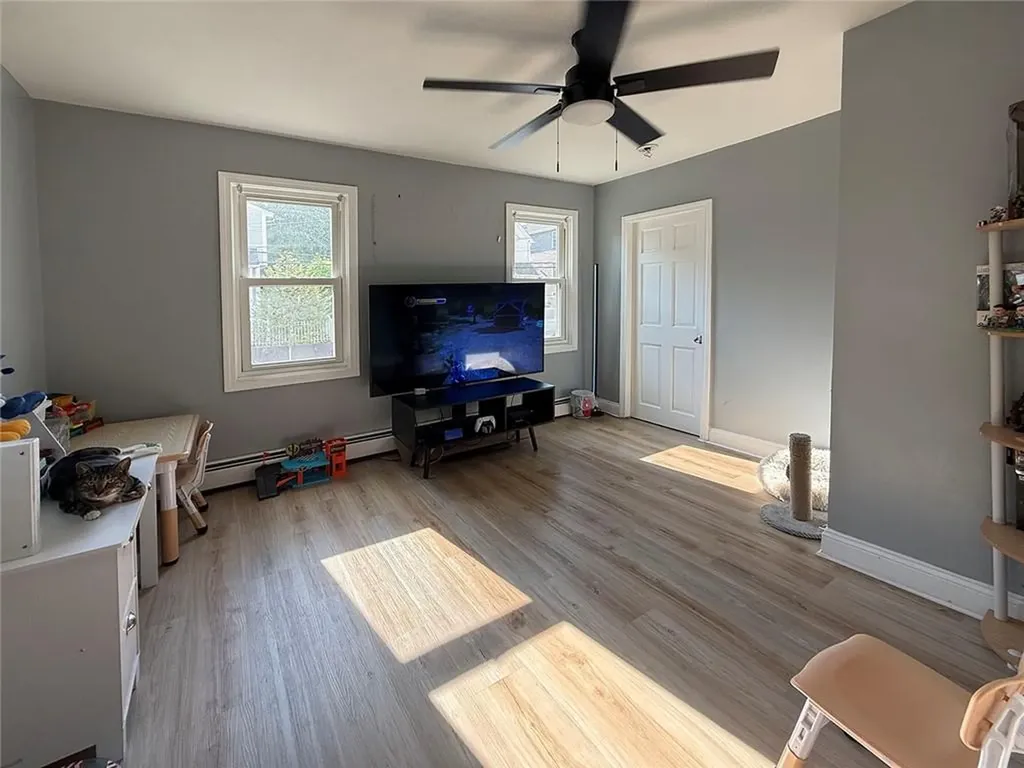 77 Julian Street Providence RI 02909