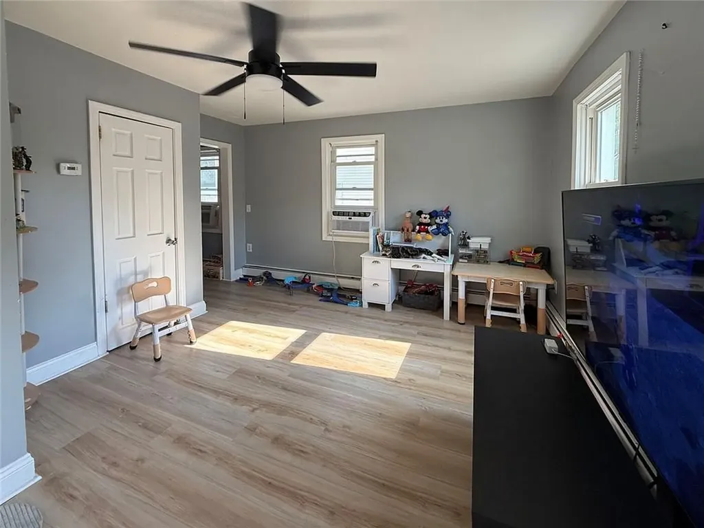 77 Julian Street Providence RI 02909