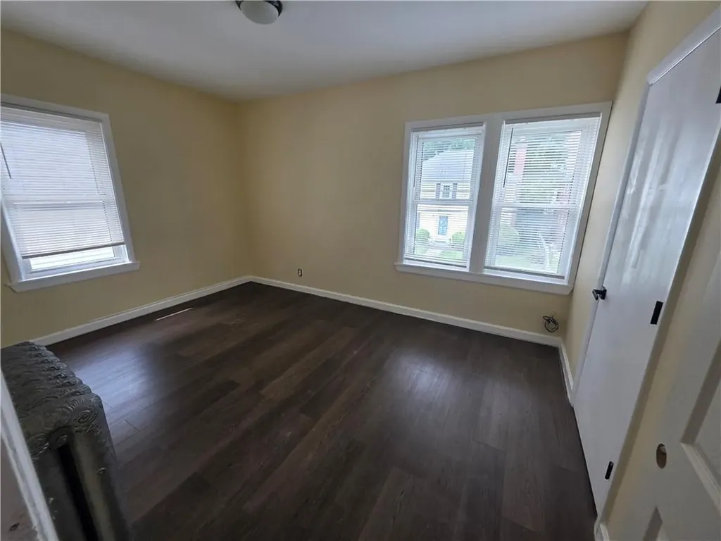 28 Carver Street Pawtucket RI 02860