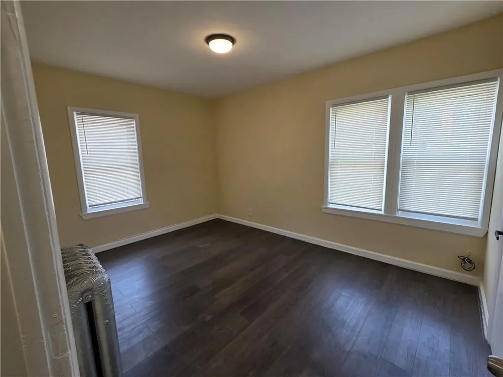 28 Carver Street Pawtucket RI 02860