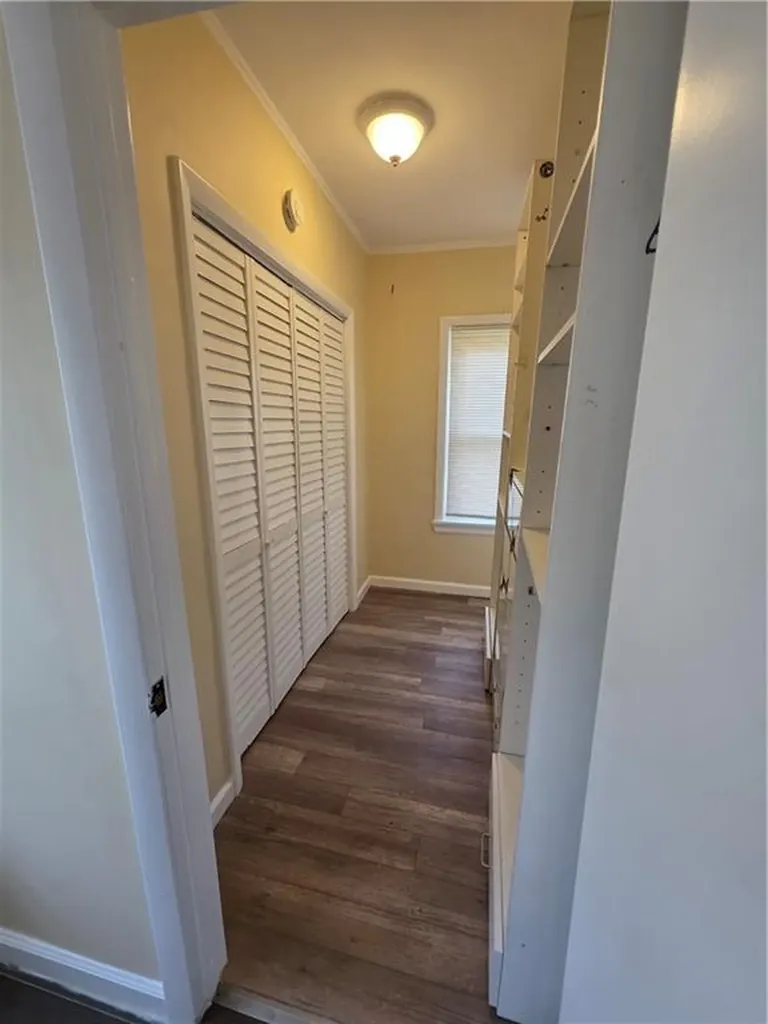 28 Carver Street Pawtucket RI 02860