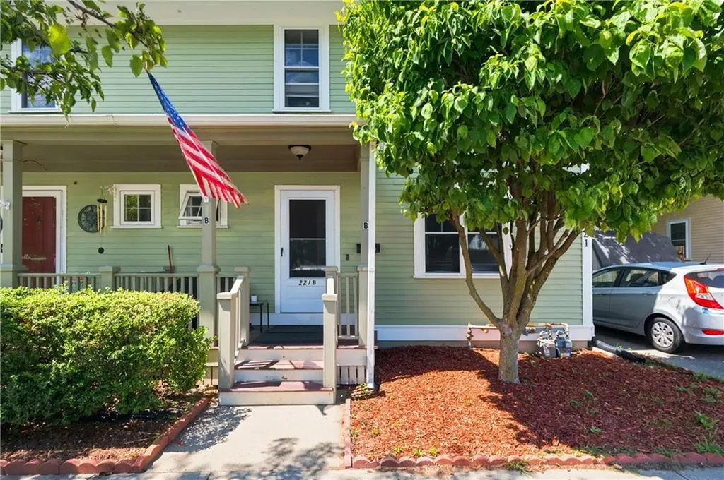 221 Early Street Providence RI 02907