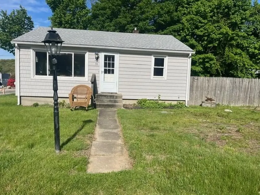 55 Overlook Road Narragansett RI 02882