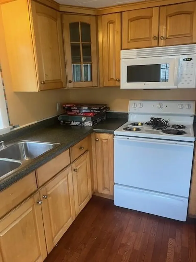 55 Overlook Road Narragansett RI 02882