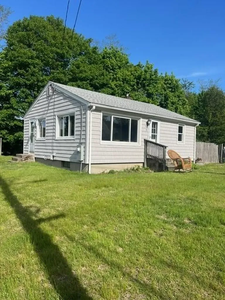 55 Overlook Road Narragansett RI 02882