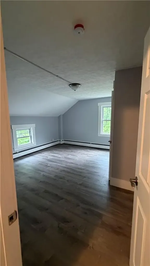 17 Ives Street Scituate RI 02831