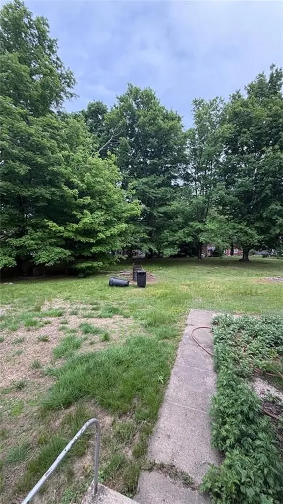 17 Ives Street Scituate RI 02831