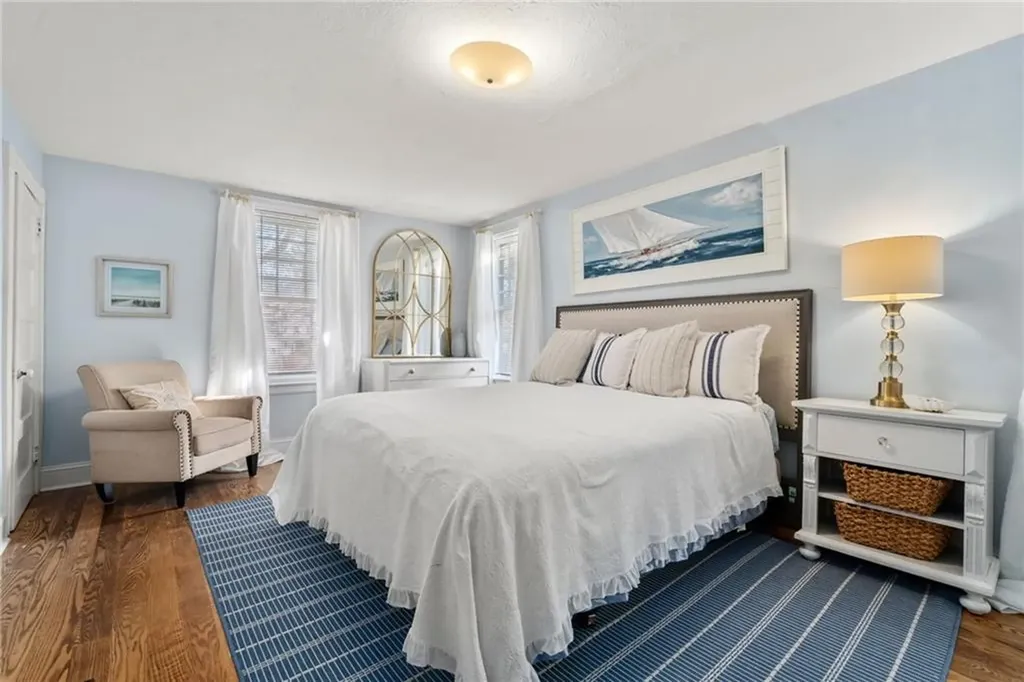34 Bull Street Newport RI 02840
