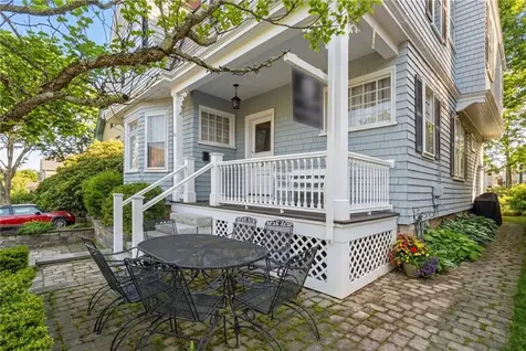 34 Bull Street Newport RI 02840