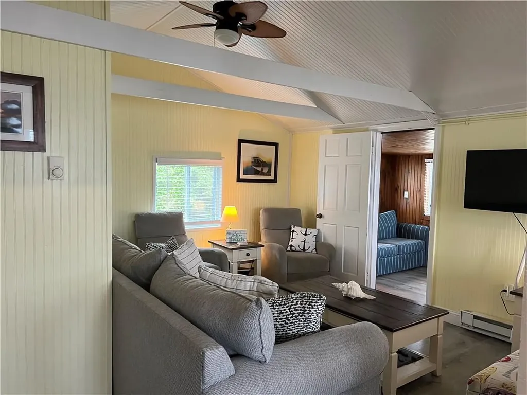 271 E Great Island Road Narragansett RI 02882